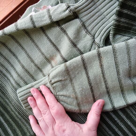 Pear Blossom Vertical Striped Sweater and Scarf Set Medium VTG 70s green black - Picture 15 of 16